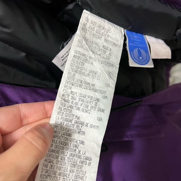 Canada Goose Mid-length Purple Parka (XS) - Picture 4 of 4